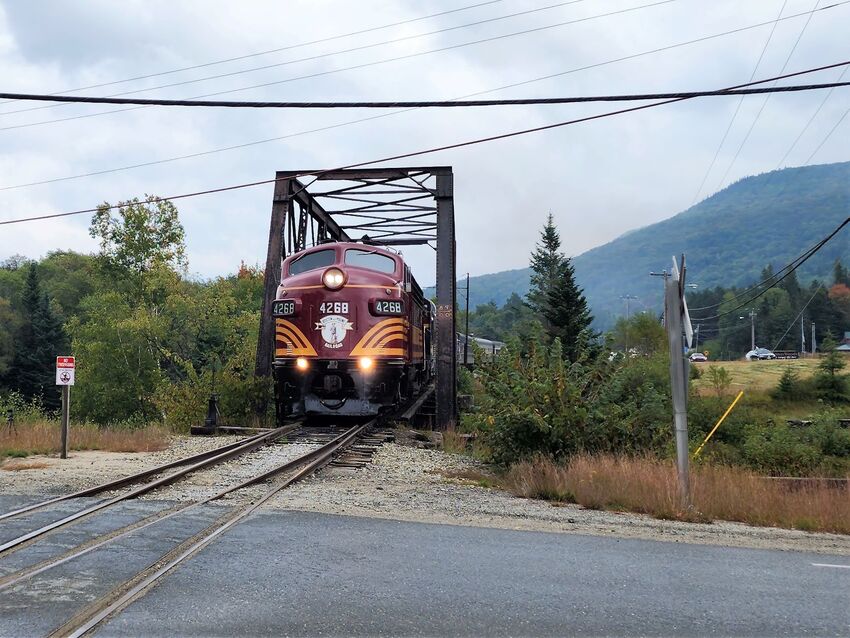 Photo of B&M 4268 at Base Station Road, Bretton Woods