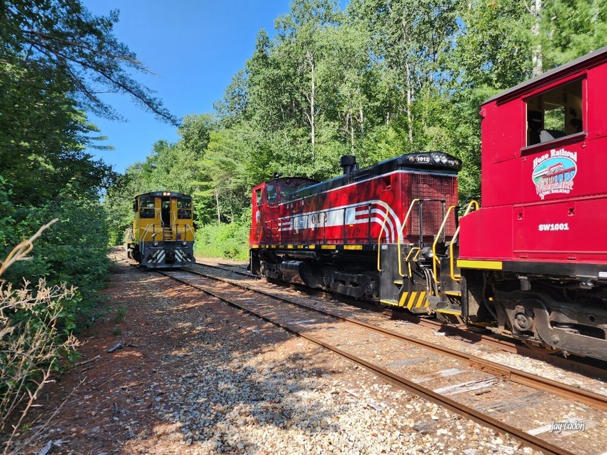 Photo of A P&L and NEGS Live Handoff at Lochmere (Tilton NH)