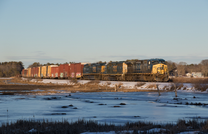 Photo of CSXT 467 Leads an Evening M427 at the Scarborough Marsh