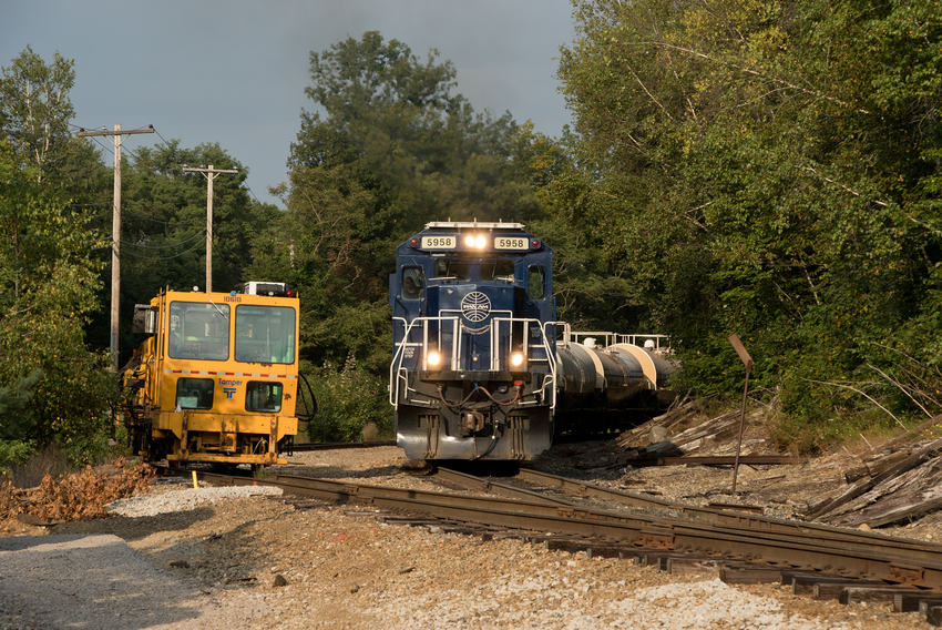 Photo of MEC 5958 Leads L054-06 at Jay